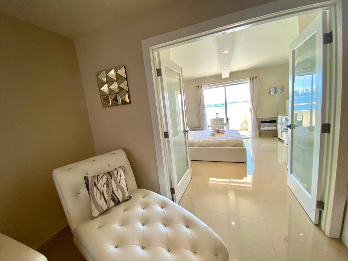 Premium Modern Waterfront Apartment With Miami Skyline View On The Bay 5 Mins Drive To Miami Beach With Free Parking ภายนอก รูปภาพ
