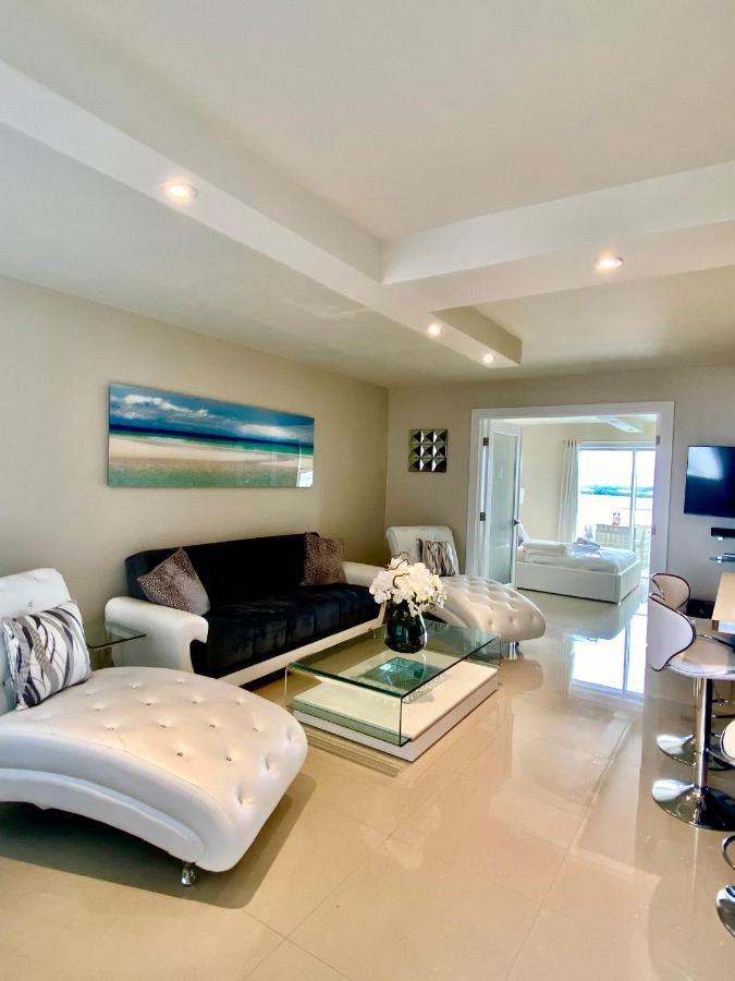 Premium Modern Waterfront Apartment With Miami Skyline View On The Bay 5 Mins Drive To Miami Beach With Free Parking ภายนอก รูปภาพ